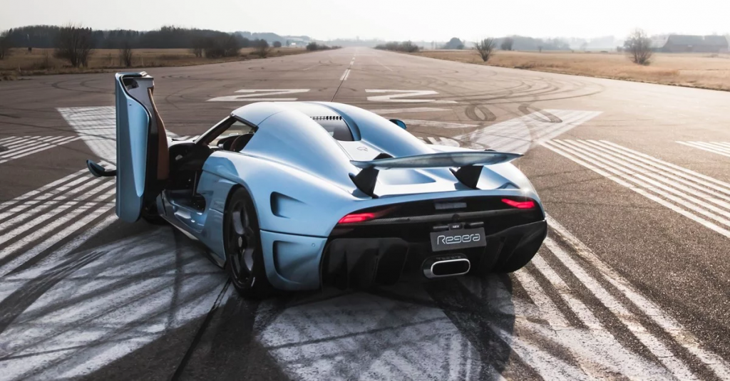 The fastest car in the world. Смотреть фото The fastest car in the world. Смотреть картинку The fastest car in the world. Картинка про The fastest car in the world. Фото The fastest car in the world