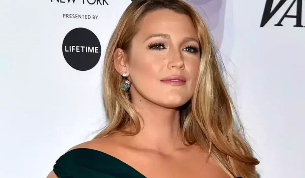 Blake Lively Cars Collection Net Worth and Biography in 2023