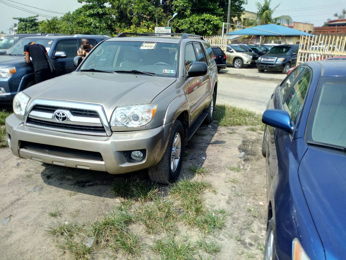 Buy 2006 foreign-used Toyota 4Runner Lagos