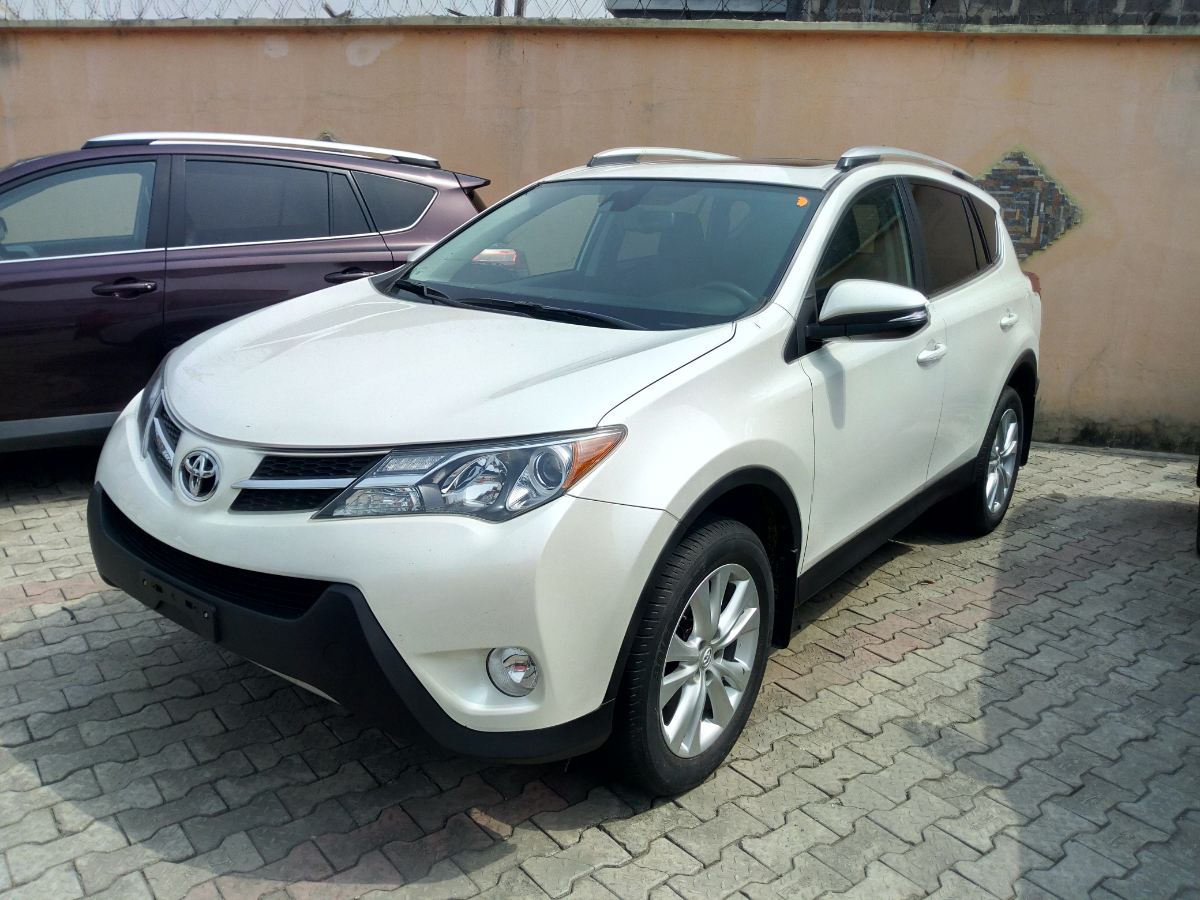 Buy 2015 foreign-used Toyota RAV4 Lagos