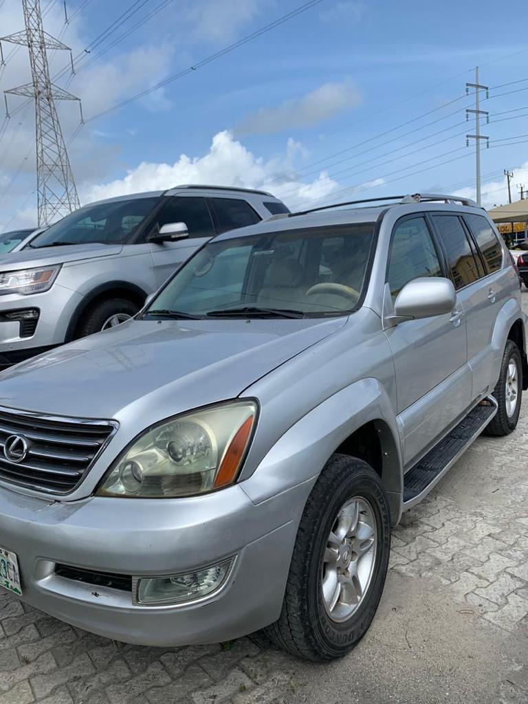 Buy 2005 used Lexus Gx Lagos