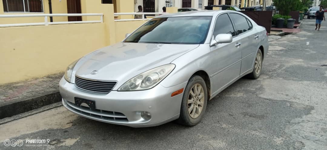 Buy 2005 foreign-used Lexus Es Lagos