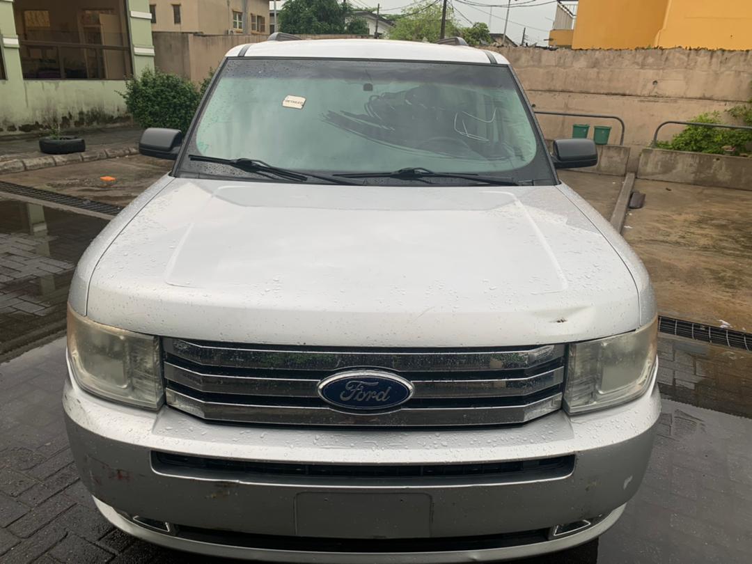 Buy 2011 foreign-used Ford Flex Lagos