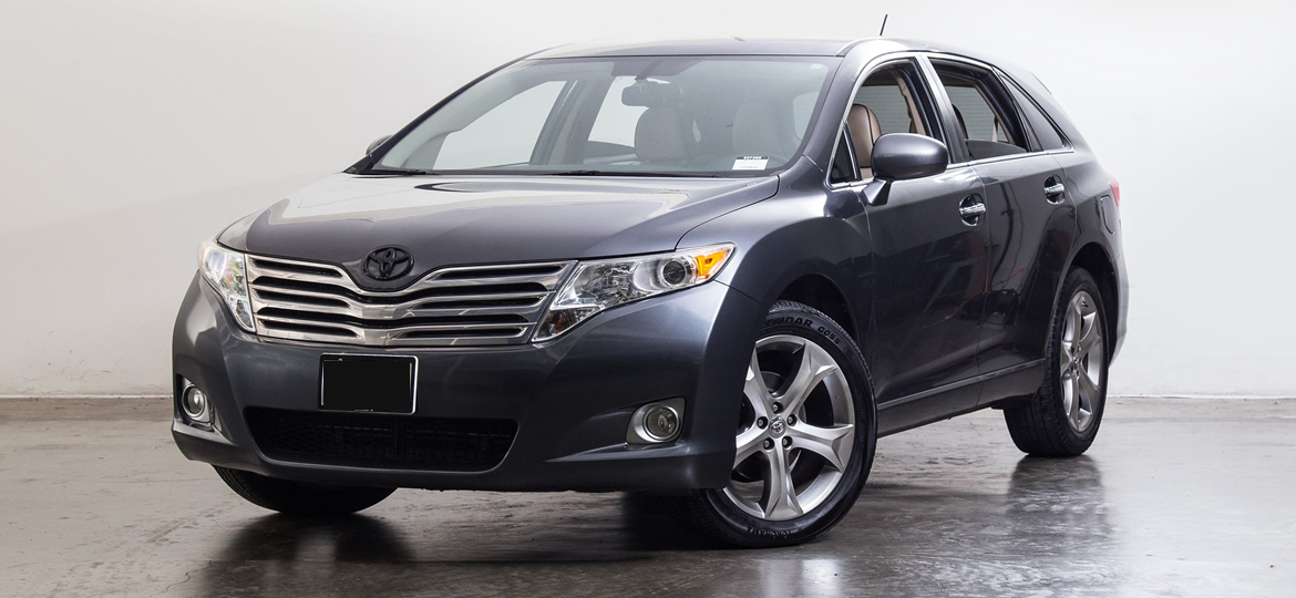  Nigerian Used 2011 Toyota Venza available in Ikeja