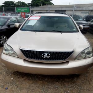 Foreign-used 2005 Lexus RX available in Lagos
