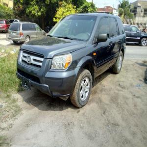 Foreign-used 2006 Honda Pilot available in Lagos