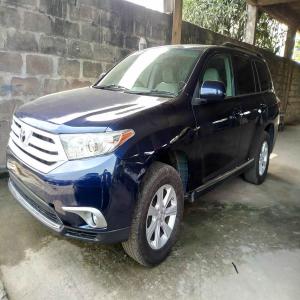  Tokunbo (Foreign Used) 2012 Toyota Highlander available in Ikeja
