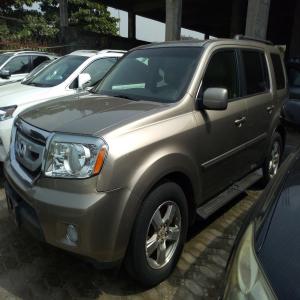 Buy a  brand new  2011 Honda Pilot for sale in Lagos