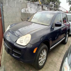  Tokunbo (Foreign Used) 2005 Porsche Cayenne available in Lagos