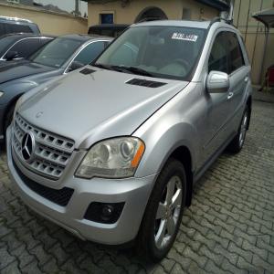  Tokunbo (Foreign Used) 2010 Mercedes-benz ML available in Lagos
