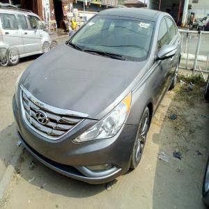  Tokunbo (Foreign Used) 2013 Hyundai Sonata available in Lagos