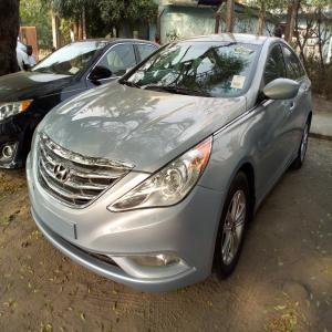  Tokunbo (Foreign Used) 2013 Hyundai Sonata available in Lagos