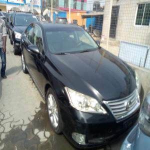  Tokunbo (Foreign Used) 2010 Lexus ES available in Ikeja