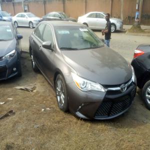  Tokunbo (Foreign Used) 2017 Toyota Camry available in Lagos