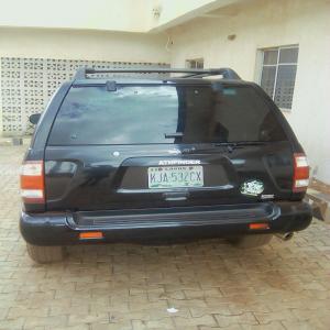 Buy a  nigerian used  2003 Nissan Pathfinder for sale in Enugu