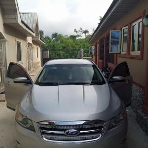 Buy a  nigerian used  2010 Ford Taurus for sale in Delta