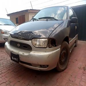 Nigerian Used 2002 Nissan Quest available in Ikeja