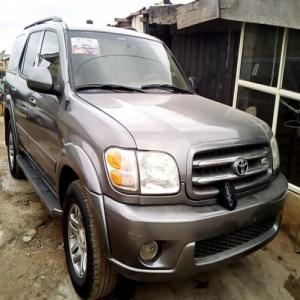 Buy a  nigerian used  2004 Toyota Sequoia for sale in Lagos