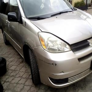 Buy a  nigerian used  2005 Toyota Sienna for sale in Lagos