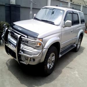  Nigerian Used 2000 Toyota 4runner available in Ikeja
