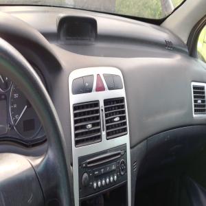  Nigerian Used 2006 Peugeot 307 available in Delta