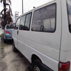  Nigerian Used 2000 Volkswagen Transporter available in Rivers