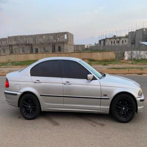  Tokunbo (Foreign Used) 1999 Bmw 320i available in Abuja