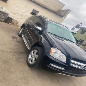  Tokunbo (Foreign Used) 2011 Mercedes-benz Gls 450 available in Lagos