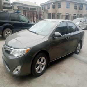  Tokunbo (Foreign Used) 2013 Toyota Camry available in Ikeja