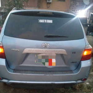 Buy a  nigerian used  2008 Toyota Highlander for sale in Lagos