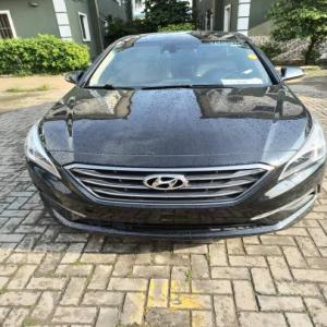  Tokunbo (Foreign Used) 2015 Hyundai Sonata available in Lagos