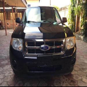  Tokunbo (Foreign Used) 2011 Ford Escape available in Lagos