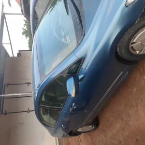  Nigerian Used 2006 Honda Civic available in Central-business-district