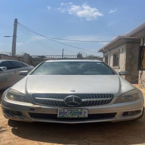  Nigerian Used 2011 Mercedes-benz C available in Ogun