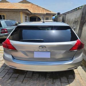  Tokunbo (Foreign Used) 2012 Toyota Venza available in Akinyele