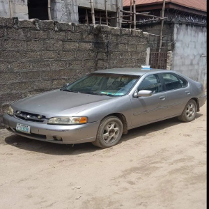 Buy a  nigerian used  2000 Nissan Altima for sale in Rivers