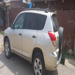 Buy a  nigerian used  2007 Toyota Rav4 for sale in Lagos