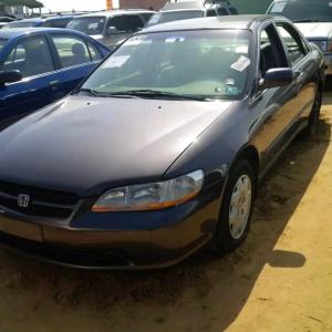  Tokunbo (Foreign Used) 2000 Honda Accord available in Lagos