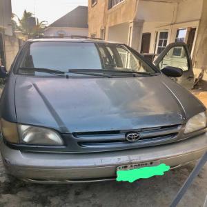 Buy a  nigerian used  1999 Toyota Sienna for sale in Lagos