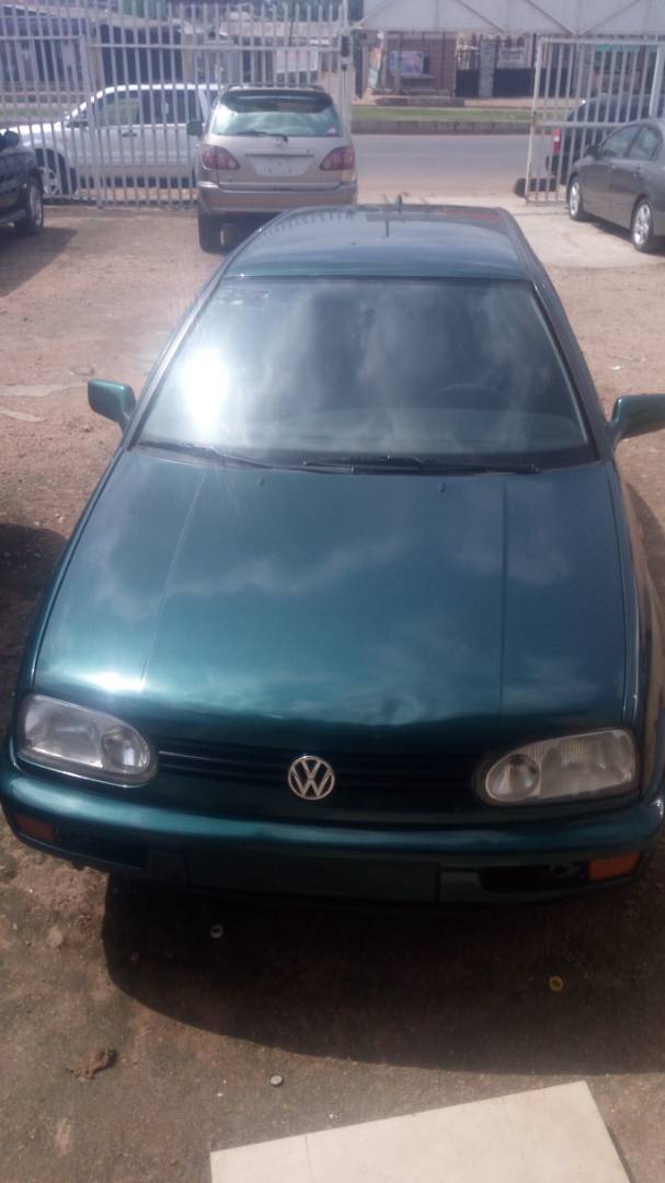Buy 2006 foreign-used Volkswagen Golf Lagos