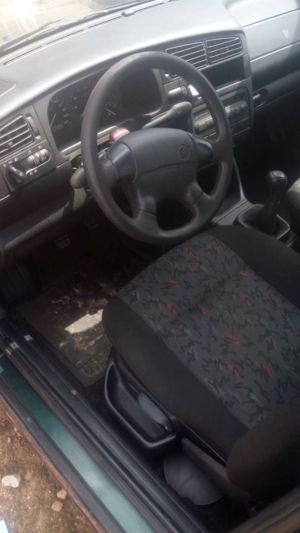 Buy 2006 foreign-used Volkswagen Golf Lagos