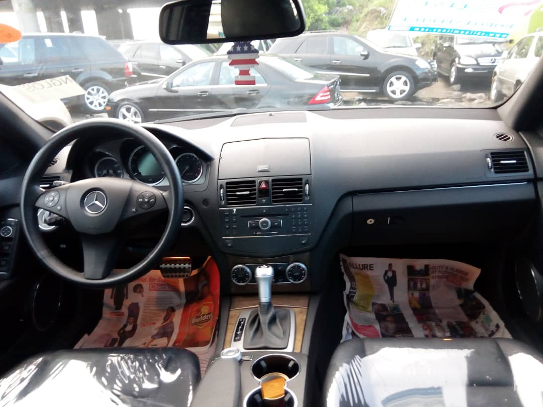 Buy 2009 foreign-used Mercedes-benz C Lagos