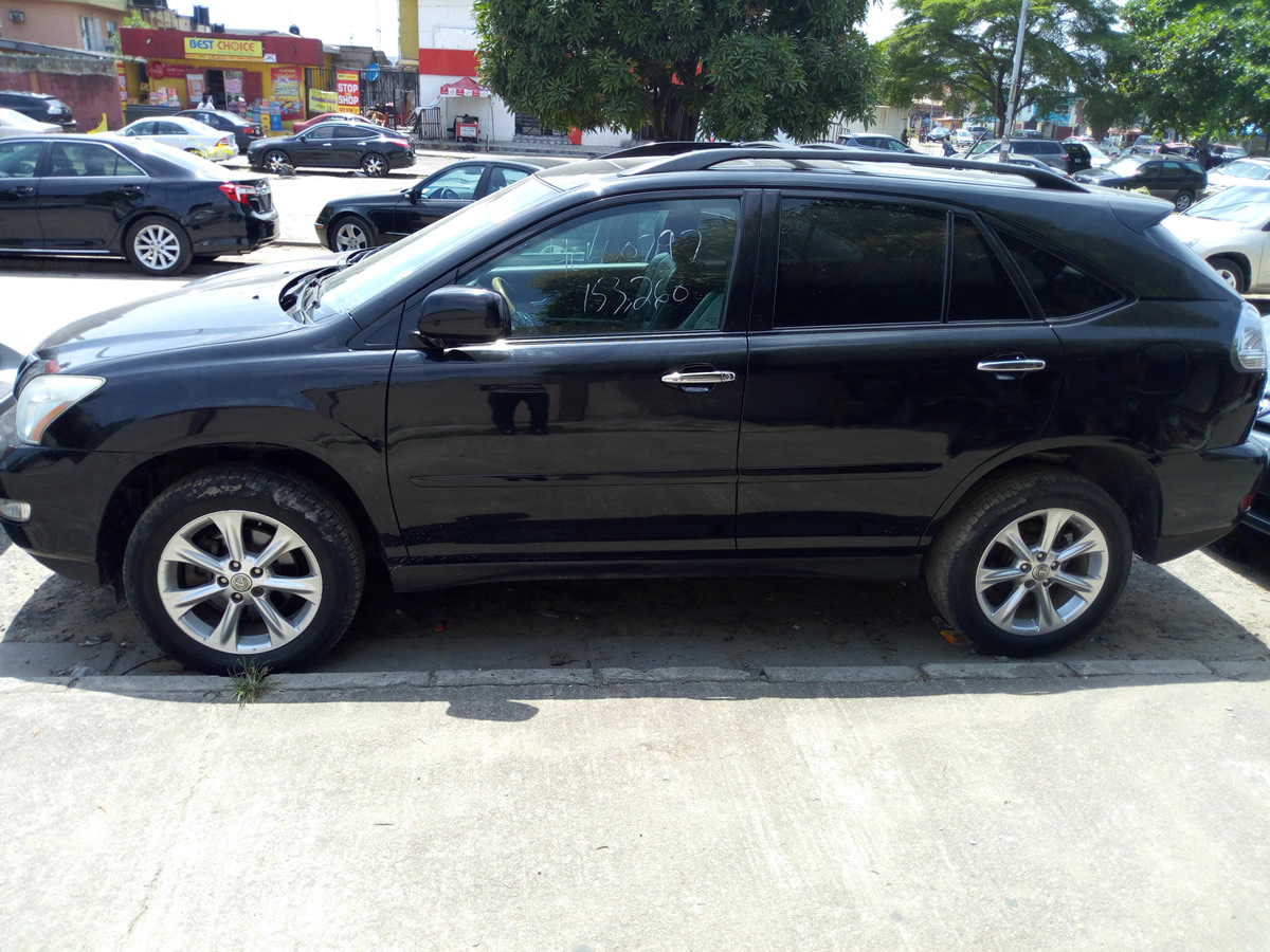 Buy 2009 foreign-used Lexus RX Lagos