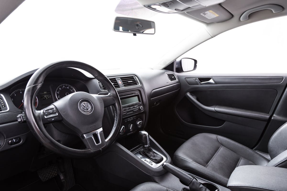 Buy 2012 foreign-used Volkswagen Jetta Lagos