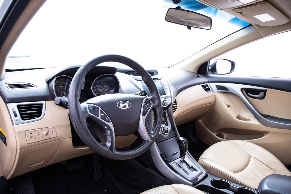 Buy 2013 foreign-used Hyundai Elantra Lagos