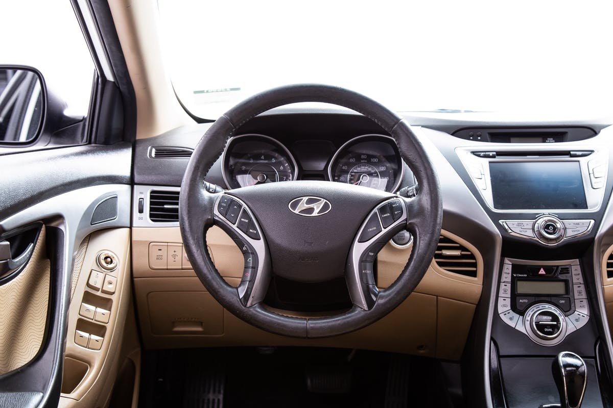 Buy 2013 foreign-used Hyundai Elantra Lagos