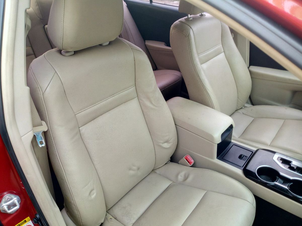 Buy 2013 foreign-used Toyota Camry Lagos