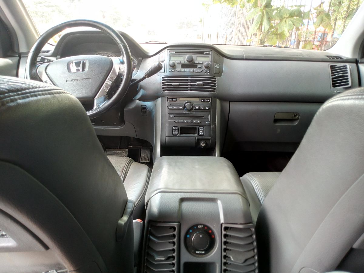 Buy 2005 foreign-used Honda Pilot Lagos