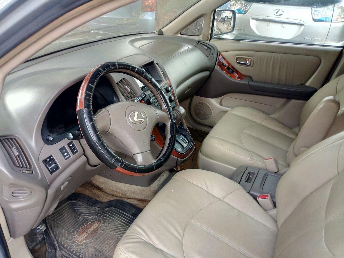 Buy 2003 foreign-used Lexus RX Lagos