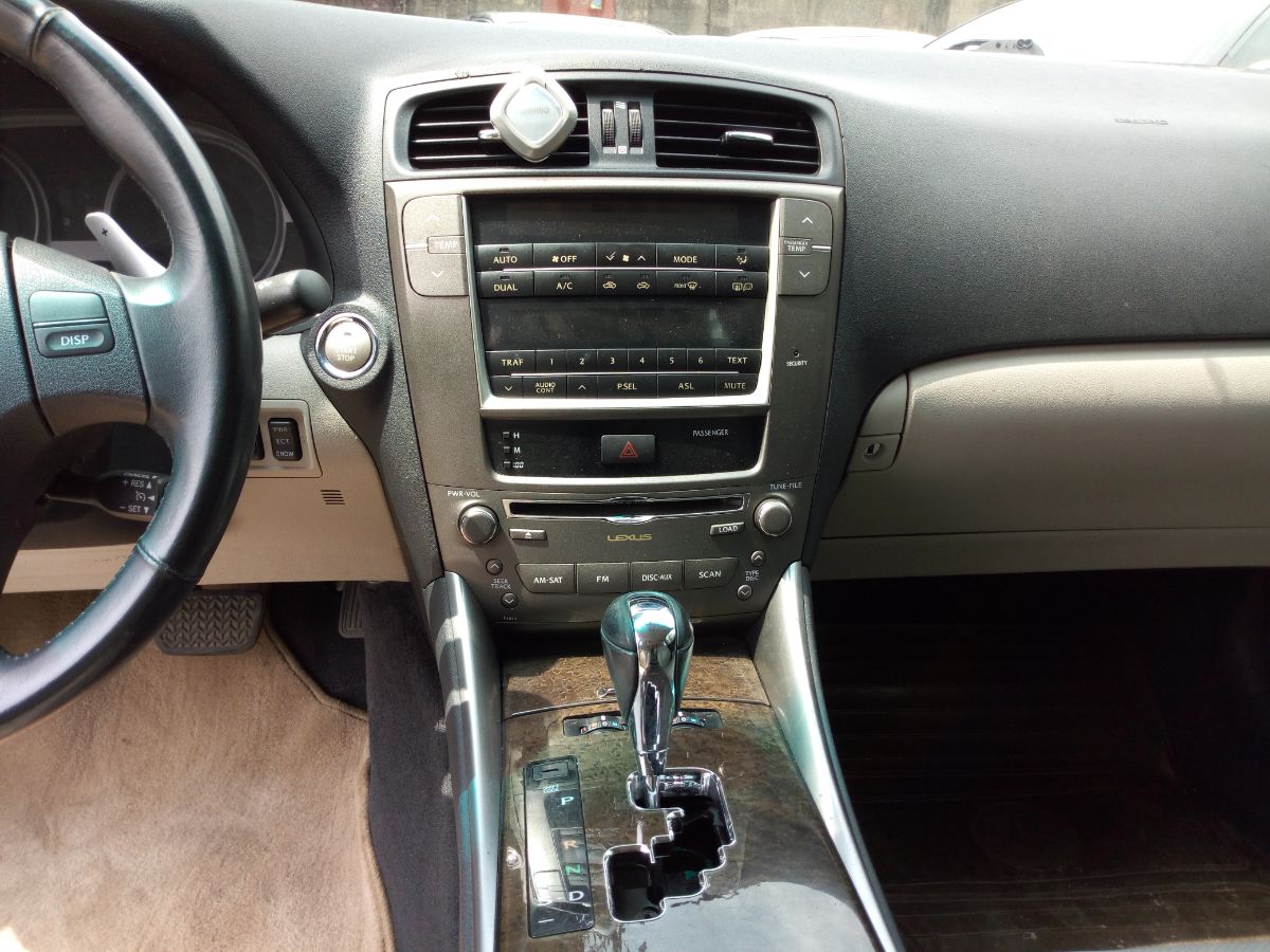 Buy 2009 foreign-used Lexus IS Lagos